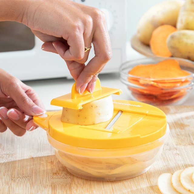 Set pentru chipsuri la cuptorul cu microunde Innovagoods CHIPIT, include feliator cartofi si carte cu retete [3]