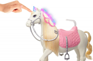 Papusa Barbie Princess Adventure si calul ei magic [4]