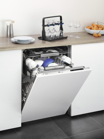 Cos-universal-pahare-sampanie-vin-Electrolux-E9DHGB01 [8]