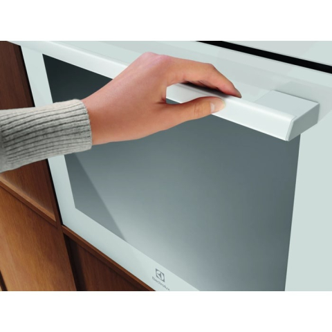 Cuptor electric incorporabil Electrolux EOF5F50BV SurroundCook 500 65 l alb [4]