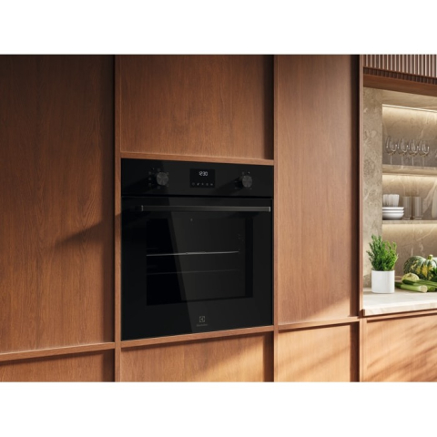 Cuptor electric incorporabil Electrolux LOF4P06BK SurroundCook 65 l negru [2]