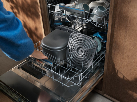 Friteuza cu aer cald Electrolux EAF7SB Seria 700, 6.9 L, 1700 W, neagra, cu functie de abur [10]