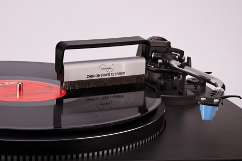 Perie antistatica din fibra de carbon Analogis Brush 1 pentru curatarea discurilor de vinil, Negru/Gri [3]