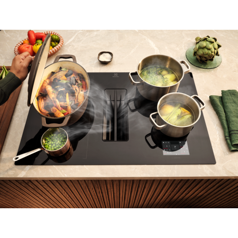 Plita incorporabila cu inductie cu hota integrata Electrolux ECC8549 ComboHob 900 SensePro eXtractor 80 cm negru [3]