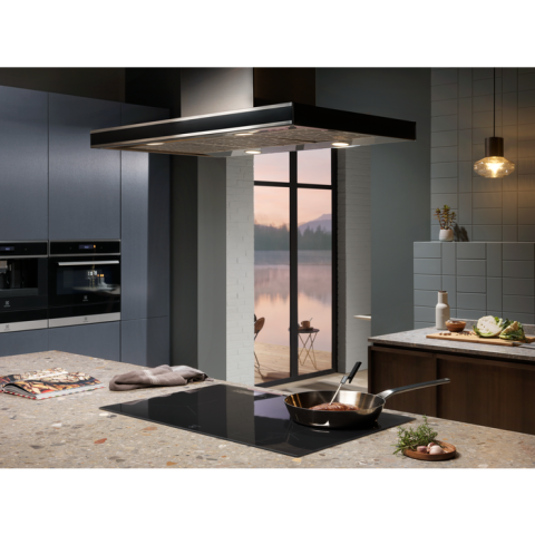 Plita incorporabila inductie Electrolux EIS8959 SensePro 900 80 cm negru [5]