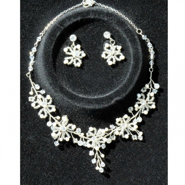 Set tiara, colier si cercei Dutchess [6]