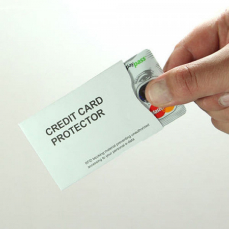 Cadouri pentru Iubiti/Soti - Carcasa anti-furt carduri contactless