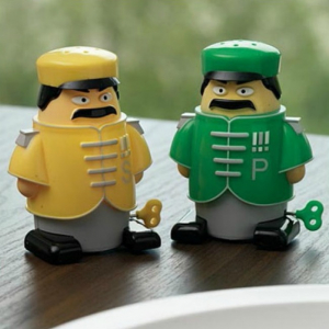 Solnite Sergenti Sare si Piper [3]