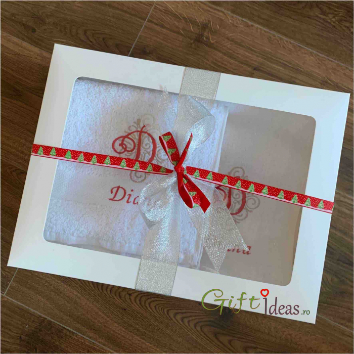 Set prosoape personalizate cu nume si monograma [5]