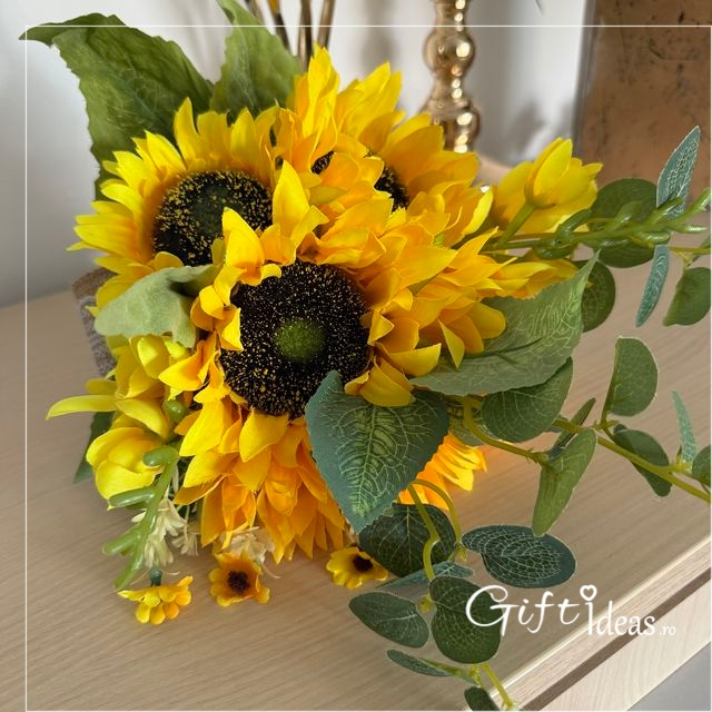 Buchet „Rază de Soare” - Floarea Soarelui pentru Mireasă sau Nașă [2]