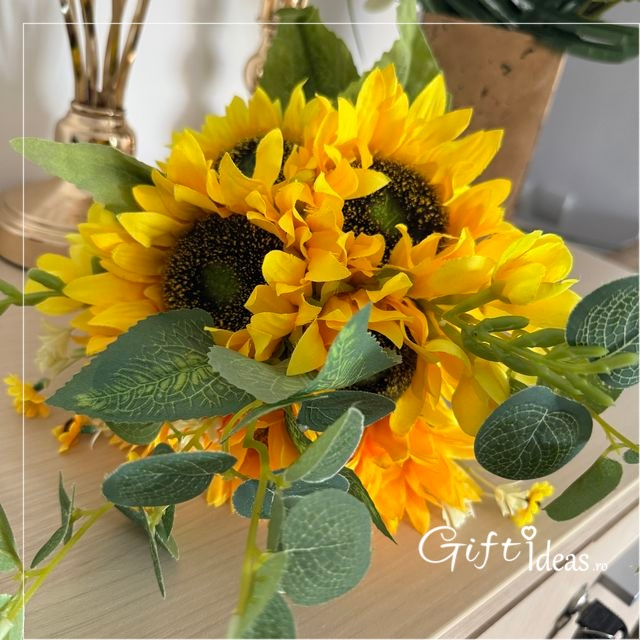 Buchet „Rază de Soare” - Floarea Soarelui pentru Mireasă sau Nașă [5]