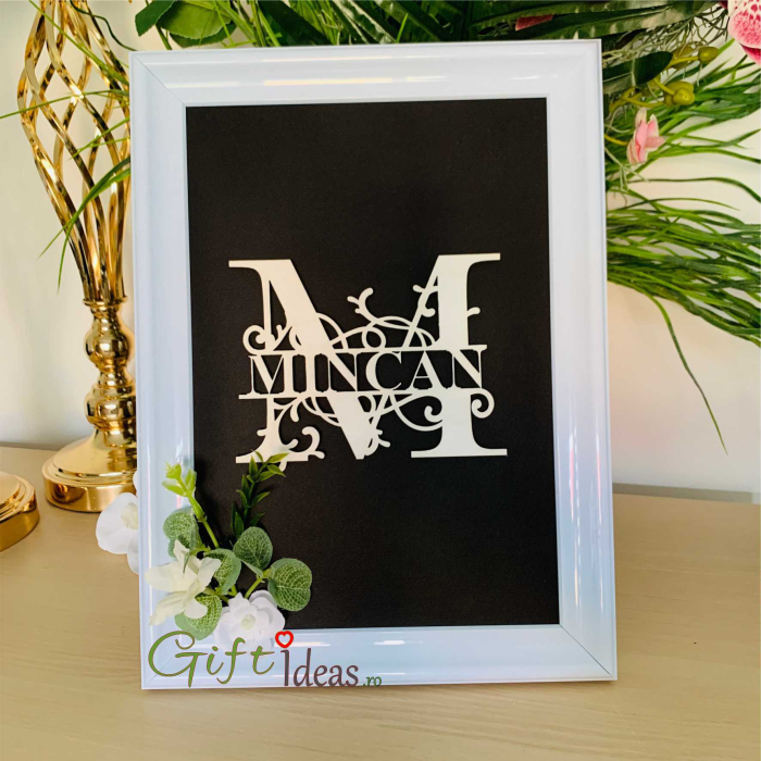 Decoratiune personalizata cu nume si monograma [2]