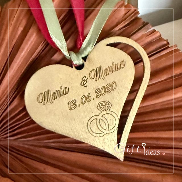 Marturie personalizata nunta model Verighete, cu magnet sau breloc, cadou pentru invitati [2]