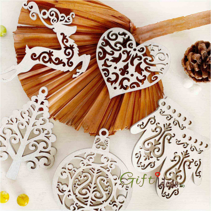 Set 5 decoratiuni stilizate brad Craciun, alb [2]