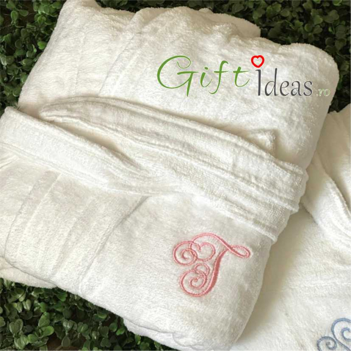Set de halate personalizate cu monogramă [4]