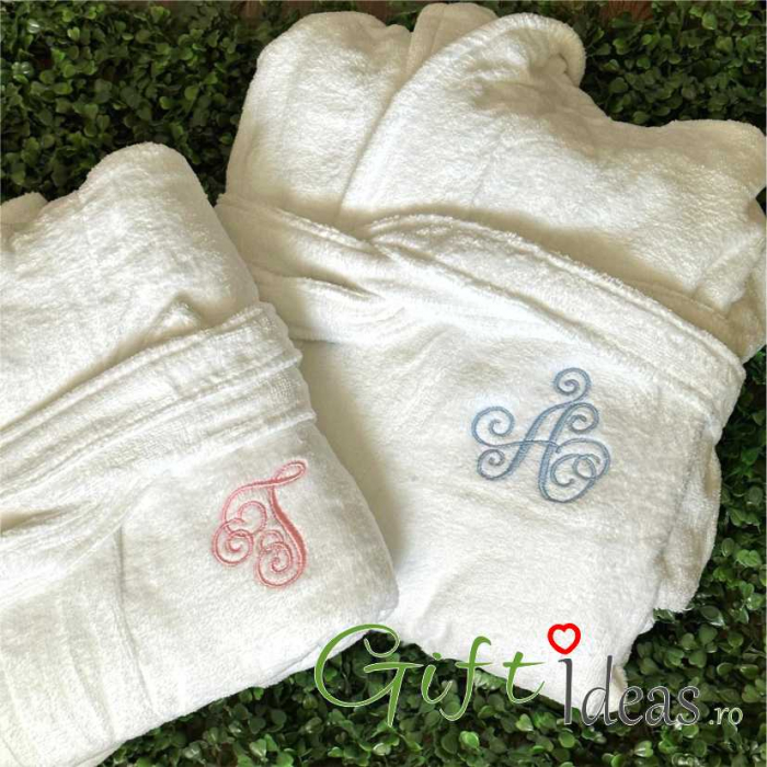 Set de halate personalizate cu monogramă [1]
