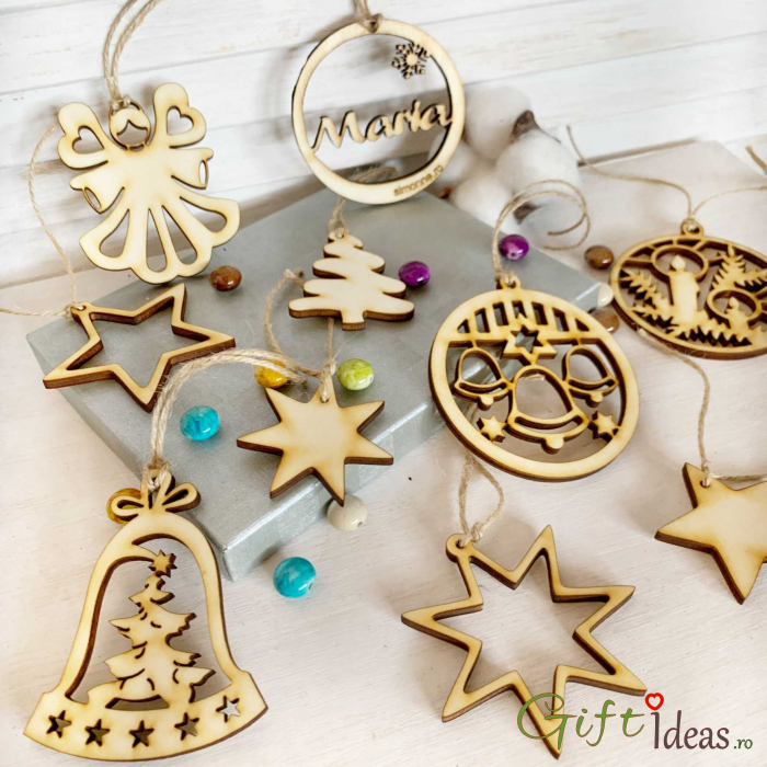 Set 1 glob personalizat si 8 decoratiuni Craciun [1]