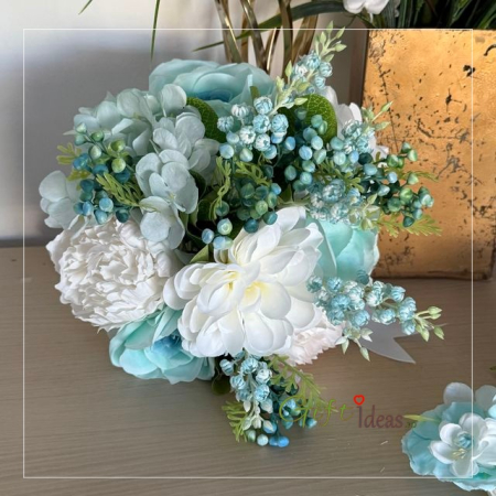 aranjamente florale - Buchet Mireasă Turcoaz cu Flori Albe – Buchet Nașă Elegant Fantezie Turcoaz