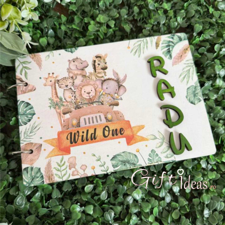 COPII - Caiet de amintiri, guest book personalizat Animalute "Wild One"