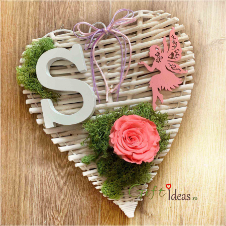 aranjamente florale - Decoratiune Pink Heart trandafir criogenat si licheni