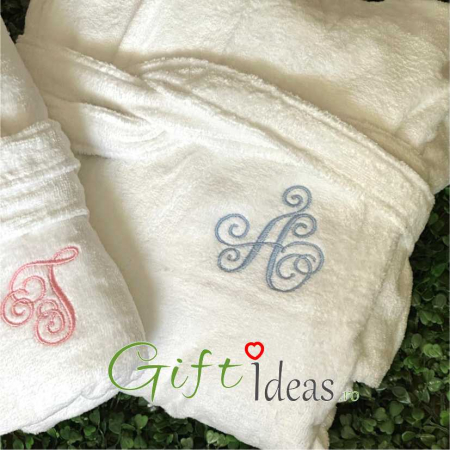 Set de halate personalizate cu monogramă [2]