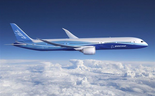Avionul comercial Boeing 747 [2]