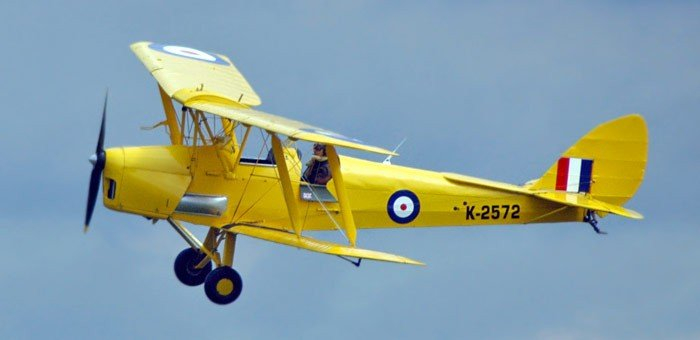 Avionul De Havilland Tiger Moth [2]