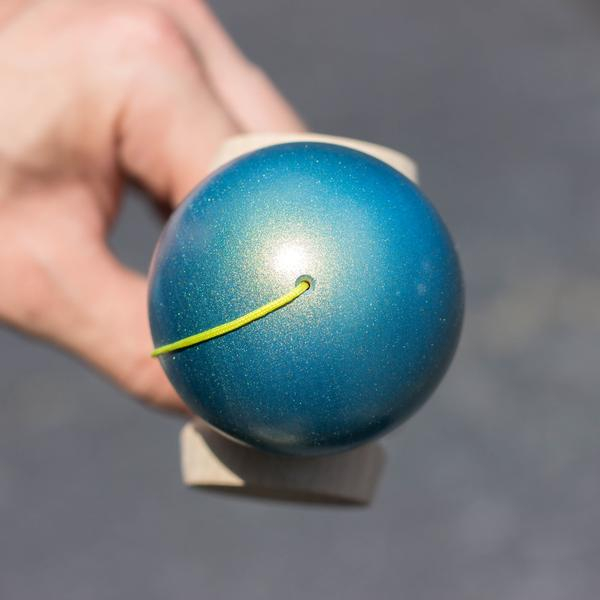 Kendama USA Custom Kaizen - Blue Ivy [2]