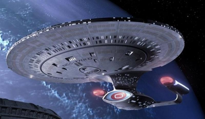 Star Trek - USS Enterprise NCC-1701- D [2]