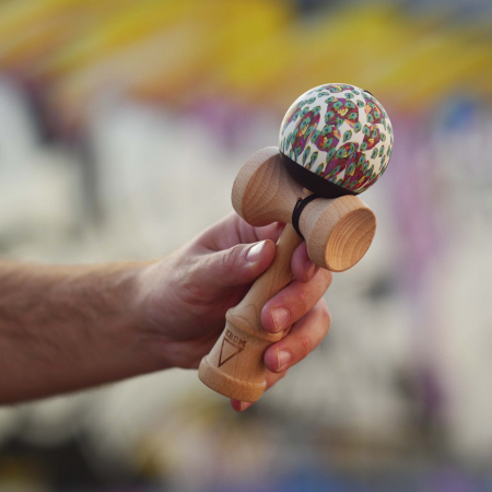 Krom Kendama Pelle [4]