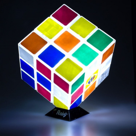 Lampi si lumini - Lampa Cubul lui Rubik