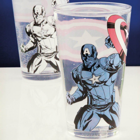 Cani si pahare - Pahar Termosensibil Captain America