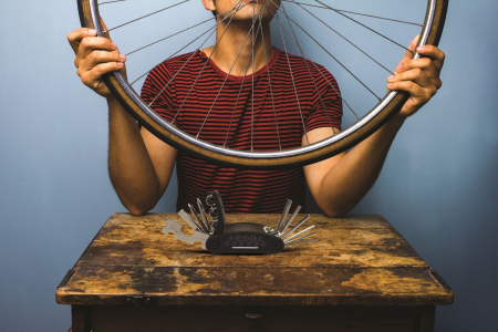 Idei de cadouri pentru Ciclisti - Set instrumente 16 in 1 pentru bicicleta