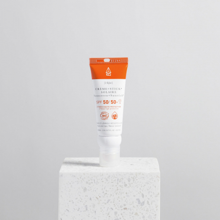 2 in 1 Combo Stick – SPF 50 Cream and SPF 50+ Stick [4]