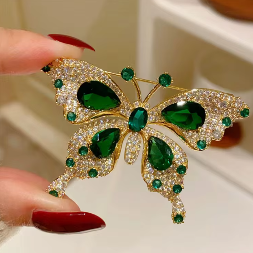 Accesoriu decorativ pentru femei, CRM, brosa eleganta model fluture, verde/auriu [4]
