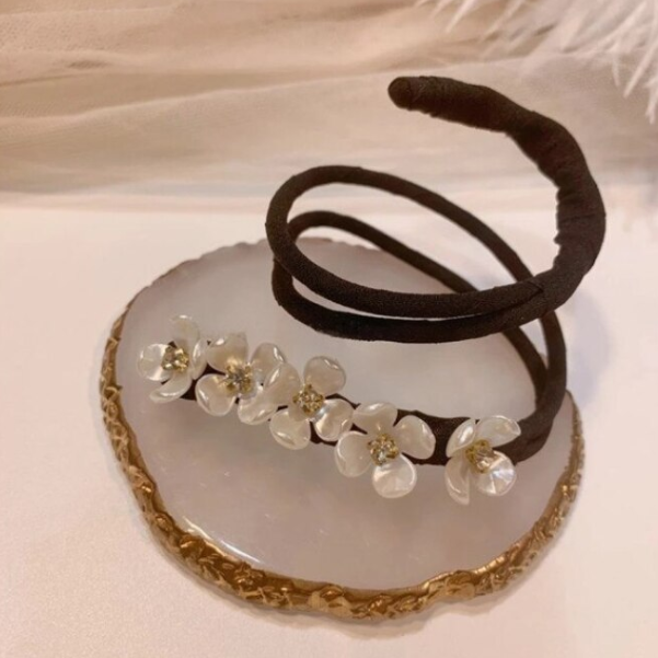 Accesoriu Modelator pentru Par, CRM, Design Elegant, cu Flori Albe [4]
