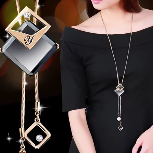 Colier Elegant Damă, CRM, Lanț Auriu cu Pandantiv Pătrat Gri, Lungime 75 cm [5]
