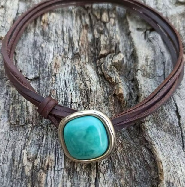 Colier Tip Cocker cu Pandantiv Boho EVNC - Turquoise Pendant, Mărime Reglabilă [2]