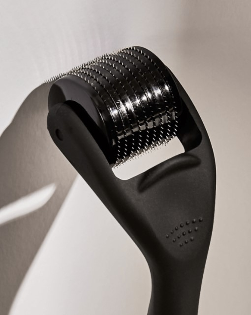 Derma-Roller pentru Creșterea Părului și Bărbii – Beard Roller 0.5mm [11]