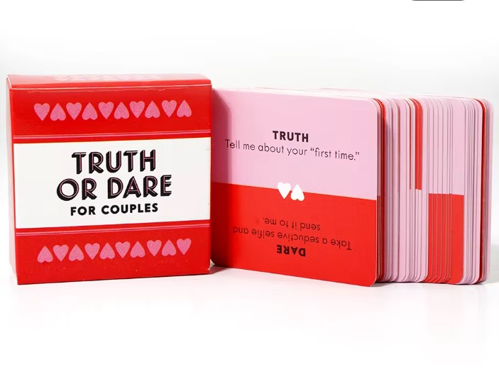 Joc de societate, EVNC, Truth or dare, potrivit pentru cupluri [4]
