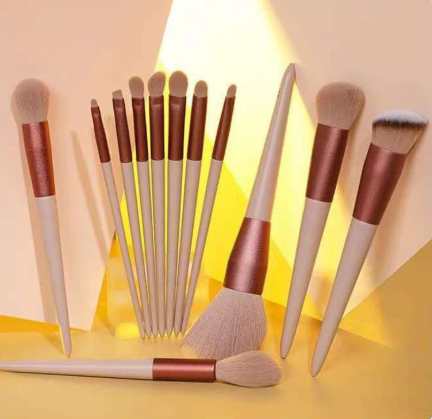 Set 13 pensule pentru machiaj, ADM, Glow, cu husa din catifea [5]