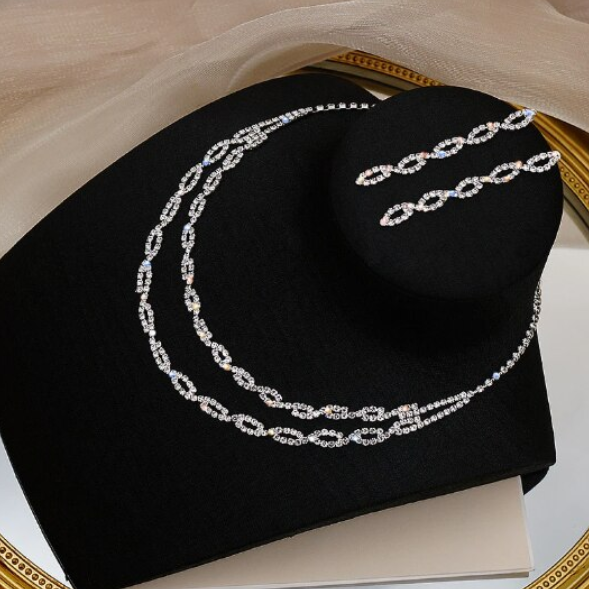 Set bijuterii dama, colier si cercei, Elegance, CRM, argintiu [3]
