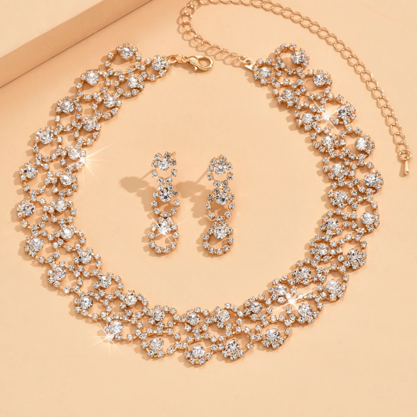 Set bijuterii Elegance, Colier si Cercei cu cristale, CRM, argintiu [5]