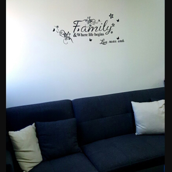 Sticker decorativ pentru perete, FAMILY, CRM, autocolant detasabil, motivational, alb-negru, 57 cm/ 28 cm [2]