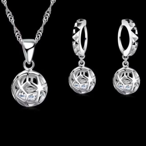 Set Bijuterii Elegant, CRM, Colier si Cercei pentru Femei, Argintiu