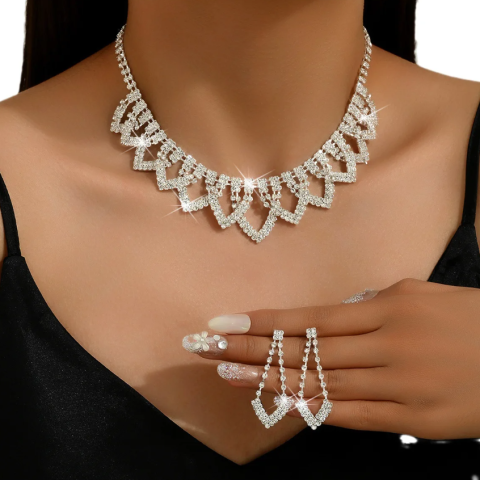 Fashion - Set colier si cercei cu cristale, CRM, model geometric elegant, argintiu