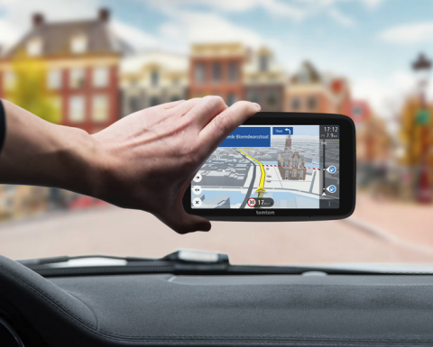 Sistem de navigatie GPS TomTom Go Superior 7 inch, Model 2025, Harta completa a lumii, Autoturism, Microbuz, Actualizari prin Wi-Fi gratuite pe viata, Comenzi Vocale, Live Traffic, Camere radar, Visua [9]