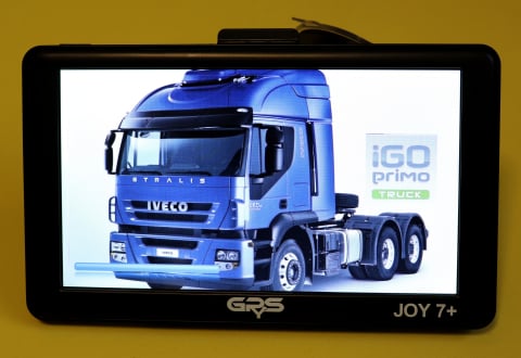 GPS Auto GPyeS JOY 7+ 7 inch cu Harti Europa 2025 Truck si Bluetooth [14]