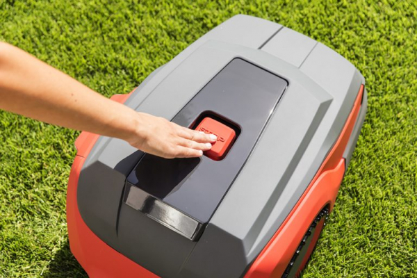 Robot pentru tuns gazonul solo by AL-KO Robolinho 700 E [7]