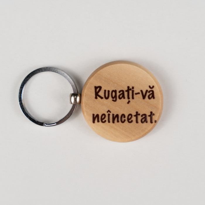 Breloc lemn - Rugati-va neincetat [1]